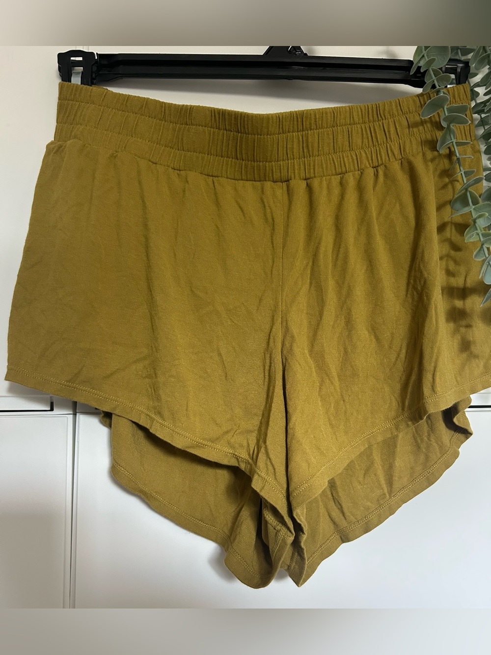 Women's Olive Green Elastic-Waist Casual Shorts